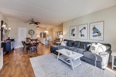 Tiny photo for 50 S Greeley Street #204, Palatine, IL 60067 (MLS # 12501957)