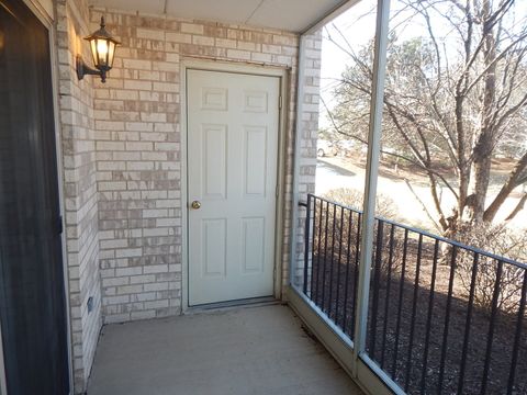 A home in Oak Forest