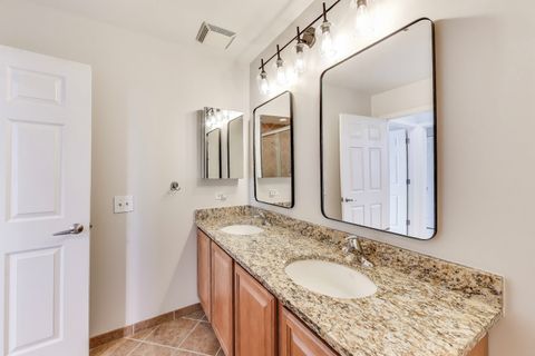 Tiny photo for 1255 S STATE Street #917, Chicago, IL 60605 (MLS # 12487374)