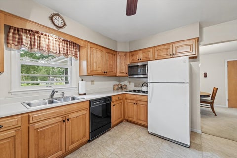 Tiny photo for 825 E Summer Street, Paxton, IL 60957 (MLS # 12769512)