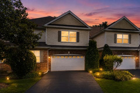 Photo of 547 Bobby Ann Court, Roselle, IL 60172 (MLS # 12741106)