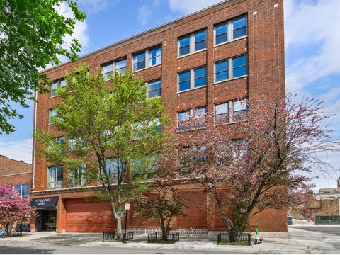 3323 N Paulina Street 5F Chicago IL 60657