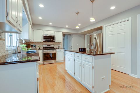 Tiny photo for 1515 Forever Avenue, Libertyville, IL 60048 (MLS # 12548213)