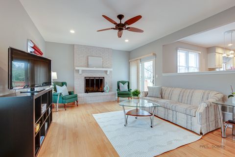 Tiny photo for 1515 Forever Avenue, Libertyville, IL 60048 (MLS # 12548213)