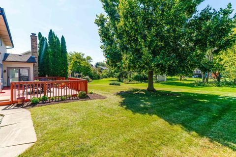Tiny photo for 1515 Forever Avenue, Libertyville, IL 60048 (MLS # 12548213)