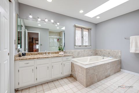 Tiny photo for 1515 Forever Avenue, Libertyville, IL 60048 (MLS # 12548213)