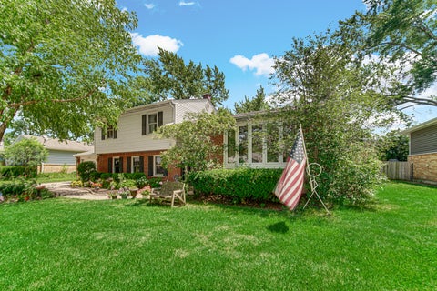 Tiny photo for 1449 E Joan Drive, Palatine, IL 60074 (MLS # 12691491)