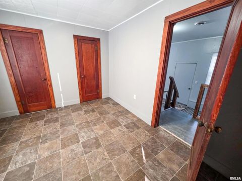 Tiny photo for 7847 Old Highway 50, Flora, IL 62839 (MLS # EB460820)