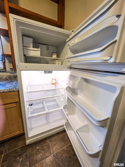 Tiny photo for 7847 Old Highway 50, Flora, IL 62839 (MLS # EB460820)