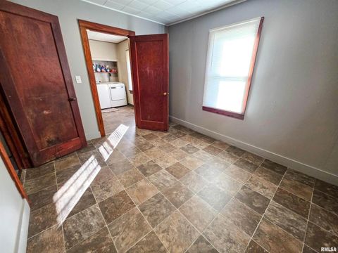 Tiny photo for 7847 Old Highway 50, Flora, IL 62839 (MLS # EB460820)