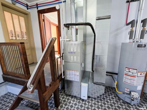 Tiny photo for 7847 Old Highway 50, Flora, IL 62839 (MLS # EB460820)