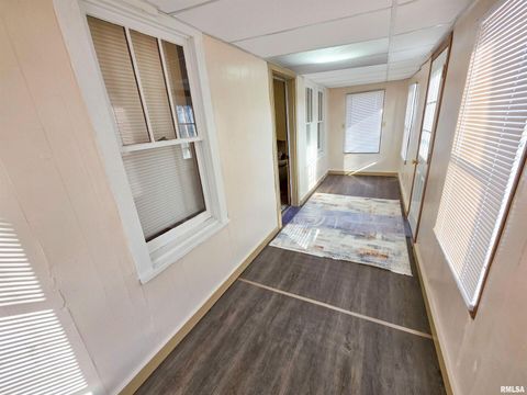 Tiny photo for 7847 Old Highway 50, Flora, IL 62839 (MLS # EB460820)