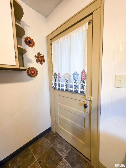 Tiny photo for 7847 Old Highway 50, Flora, IL 62839 (MLS # EB460820)