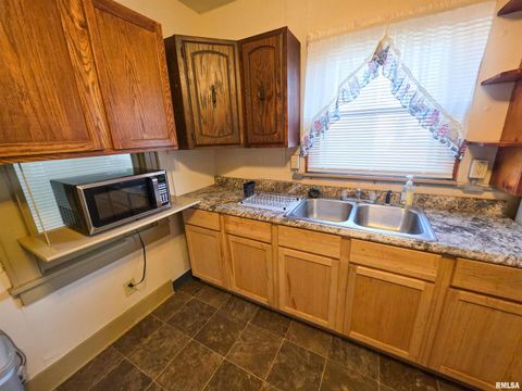 Tiny photo for 7847 Old Highway 50, Flora, IL 62839 (MLS # EB460820)