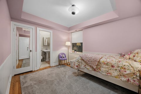 Tiny photo for 344 S Maple Avenue #2B, Oak Park, IL 60302 (MLS # 12754713)