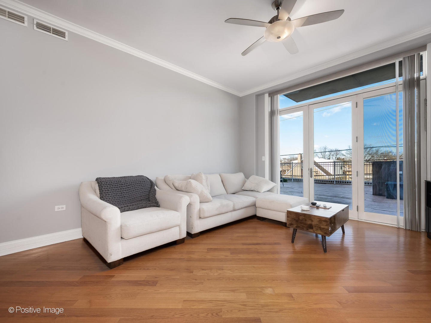 3630 N Harlem Avenue 212