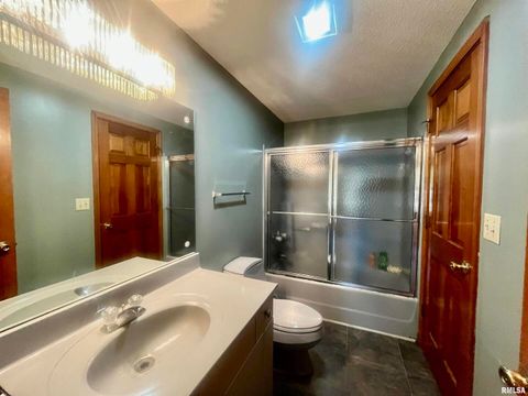 Tiny photo for 9 BRIAN Drive, Metropolis, IL 62960 (MLS # EB459254)