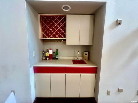 Tiny photo for 9 BRIAN Drive, Metropolis, IL 62960 (MLS # EB459254)