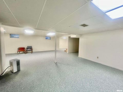 Tiny photo for 9 BRIAN Drive, Metropolis, IL 62960 (MLS # EB459254)