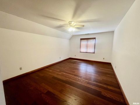 Tiny photo for 9 BRIAN Drive, Metropolis, IL 62960 (MLS # EB459254)