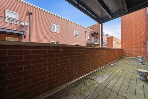 Tiny photo for 318 E 25th Place #2E, Chicago, IL 60616 (MLS # 12737139)