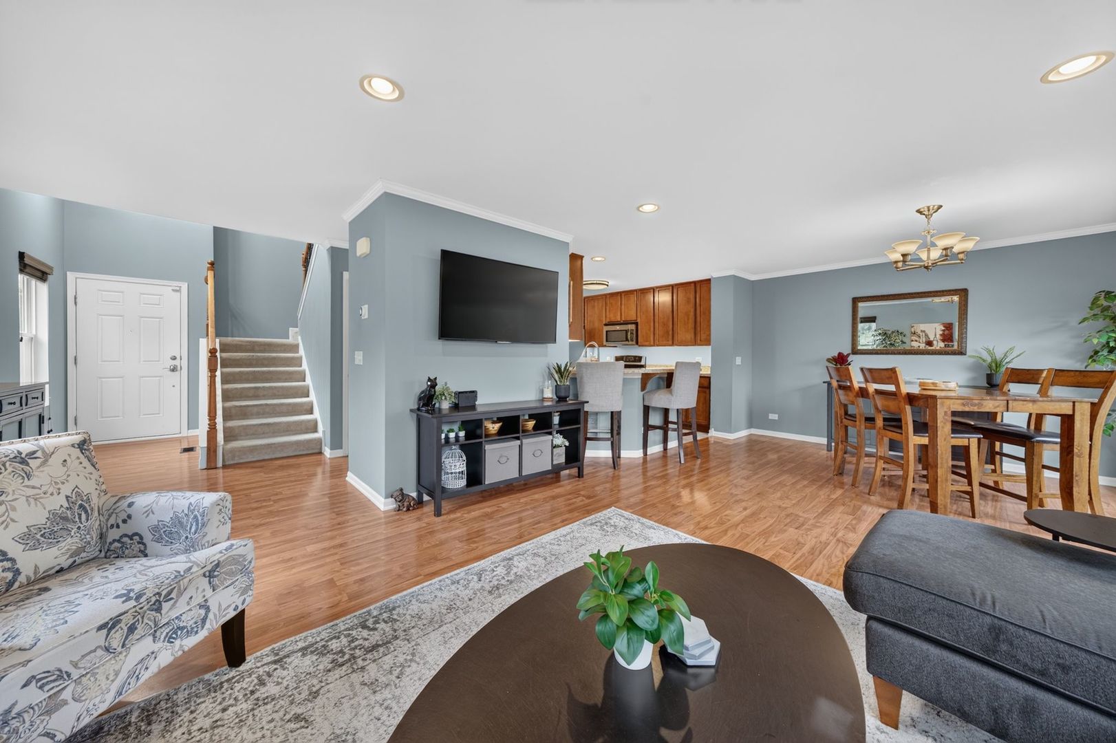 1493 Yosemite Circle