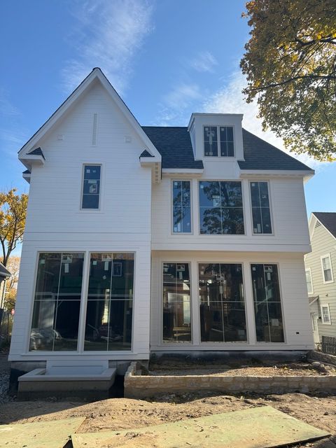 Tiny photo for 6 S Elm Street, Hinsdale, IL 60521 (MLS # 12561041)