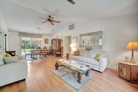 Tiny photo for 2418 N Nottingham Court, Champaign, IL 61821 (MLS # 12663127)