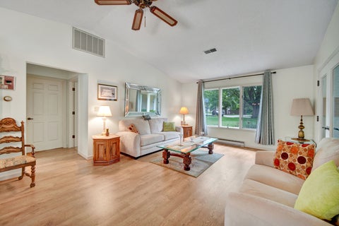 Tiny photo for 2418 N Nottingham Court, Champaign, IL 61821 (MLS # 12663127)