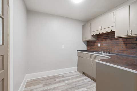 Tiny photo for 2031 Eastern Avenue, Davenport, IA 50803 (MLS # 12683105)