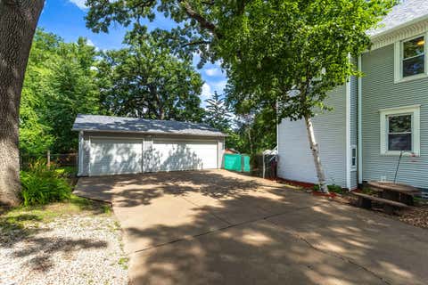 Tiny photo for 2031 Eastern Avenue, Davenport, IA 50803 (MLS # 12683105)