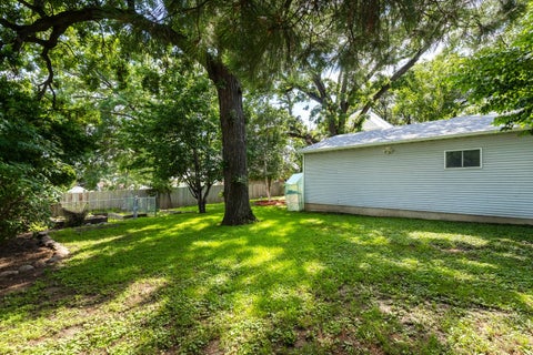 Tiny photo for 2031 Eastern Avenue, Davenport, IA 50803 (MLS # 12683105)