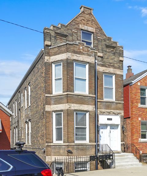 1226 W 31st Place Chicago IL 60608