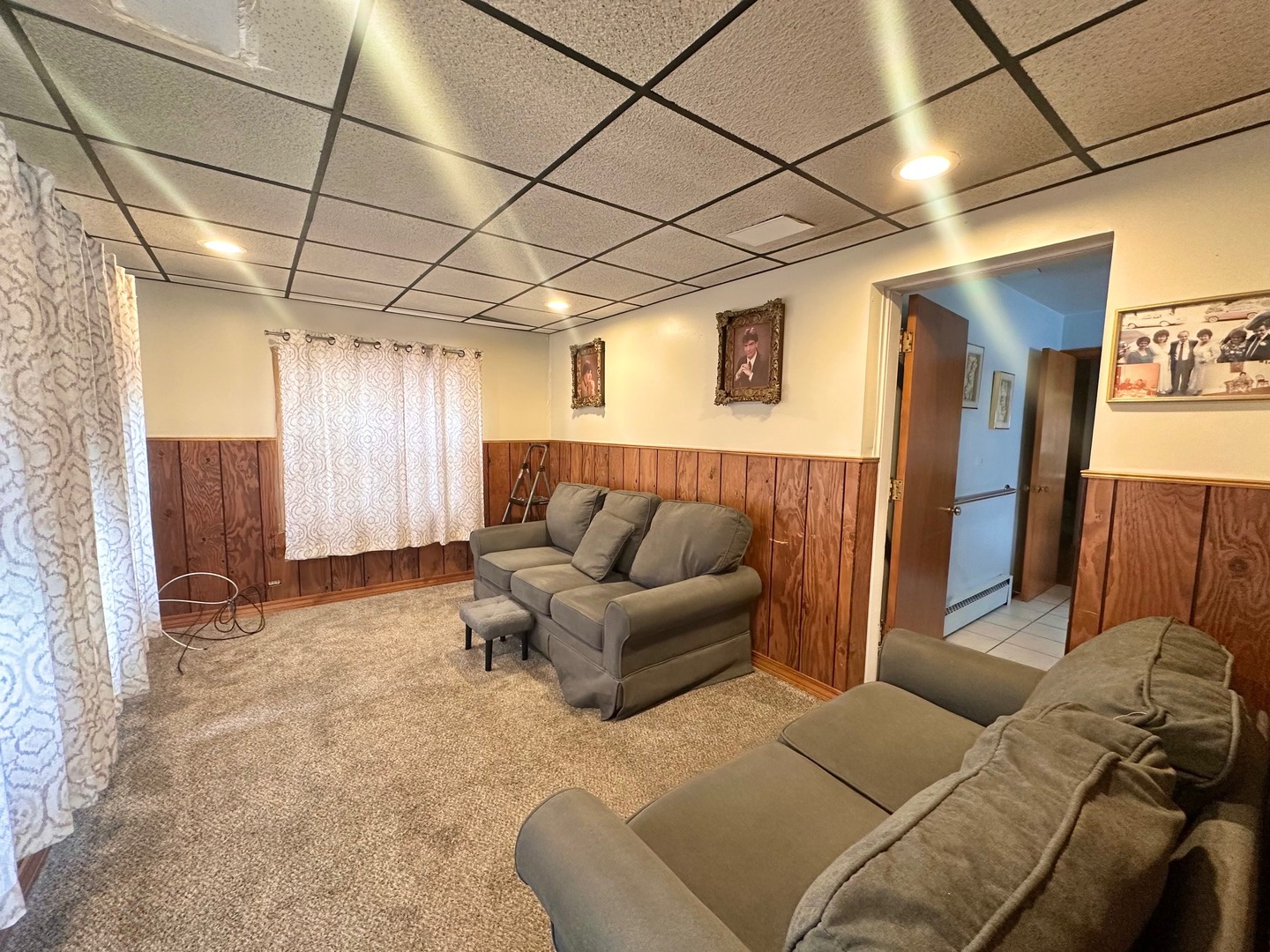 6606 S Komensky Avenue