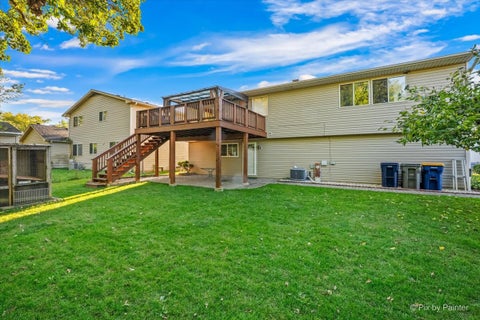 Tiny photo for 231 Briarwood Drive, Elgin, IL 60120 (MLS # 12779402)