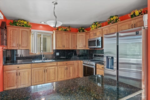Tiny photo for 231 Briarwood Drive, Elgin, IL 60120 (MLS # 12779402)