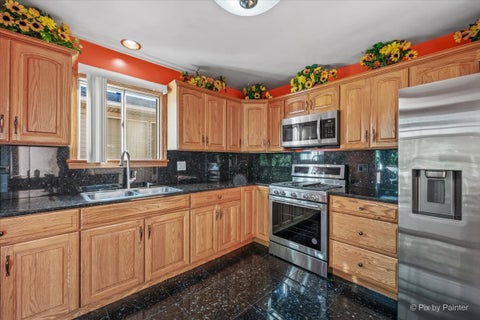 Tiny photo for 231 Briarwood Drive, Elgin, IL 60120 (MLS # 12779402)