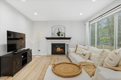 Tiny photo for 206 Cool Stone Bend, Lake In The Hills, IL 60156 (MLS # 12483788)