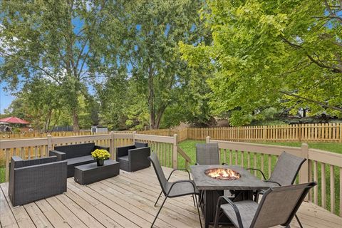 Tiny photo for 206 Cool Stone Bend, Lake In The Hills, IL 60156 (MLS # 12483788)