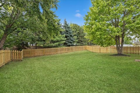 Tiny photo for 206 Cool Stone Bend, Lake In The Hills, IL 60156 (MLS # 12483788)