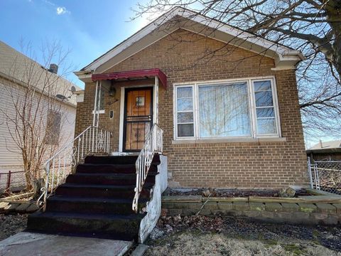 Tiny photo for 2313 E 92nd Street, Chicago, IL 60617 (MLS # 12610285)
