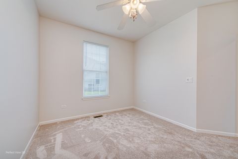 Tiny photo for 16400 Grandwood Lake Drive, Crest Hill, IL 60403 (MLS # 12427518)