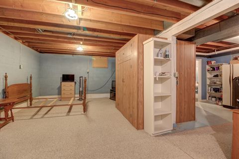 Tiny photo for 1024 10th Avenue N, Clinton, IA 52732 (MLS # 12554481)