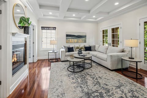 Tiny photo for 119 Roslyn Road, Barrington, IL 60010 (MLS # 12689800)