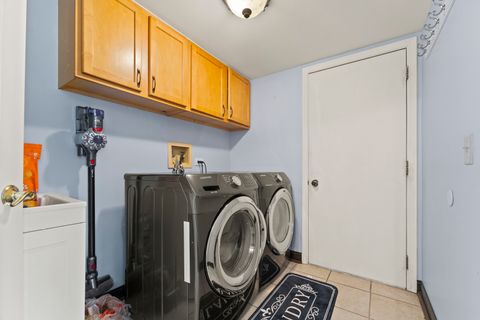 Tiny photo for 2409 Baldwin Court, Schaumburg, IL 60193 (MLS # 12591206)