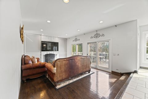 Tiny photo for 2409 Baldwin Court, Schaumburg, IL 60193 (MLS # 12591206)