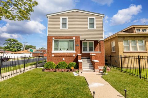 Photo of 9101 S Racine Avenue, Chicago, IL 60620 (MLS # 12460927)