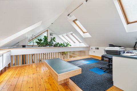 Tiny photo for 1928 Kennicott Court, Des Plaines, IL 60018 (MLS # 12406913)