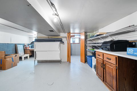 Tiny photo for 1928 Kennicott Court, Des Plaines, IL 60018 (MLS # 12406913)