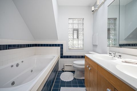 Tiny photo for 1928 Kennicott Court, Des Plaines, IL 60018 (MLS # 12406913)